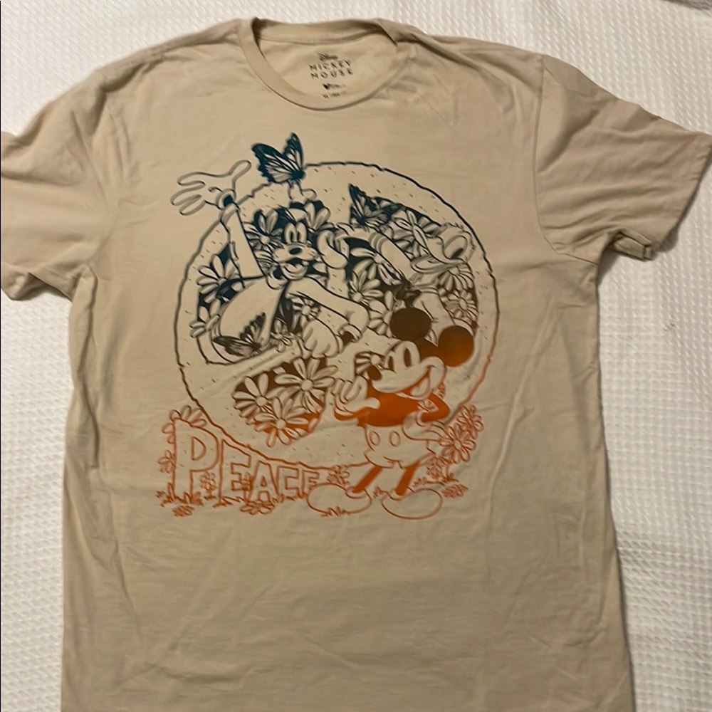 Disney Mickey Mouse PEACE short sleeve tshirt, size XL